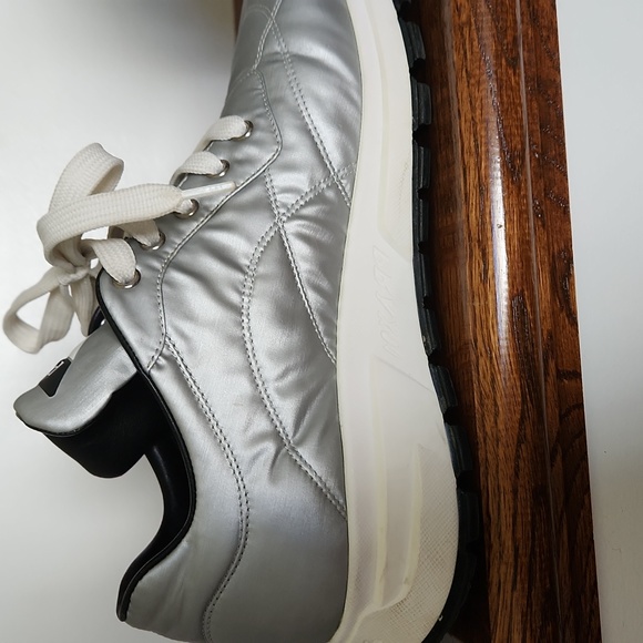 Prada Metallic Silver Quilted Nylon sneakers womens size 38.5 ( USA size 8.5) - Picture 8 of 14